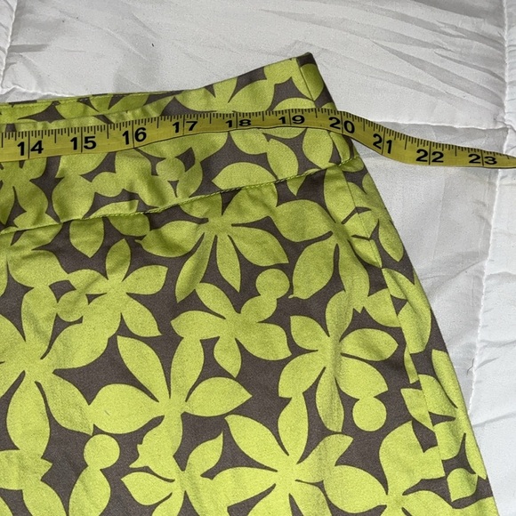 Lane Bryant Green and Brown Floral Pencil Skirt size 20 - Picture 4 of 7
